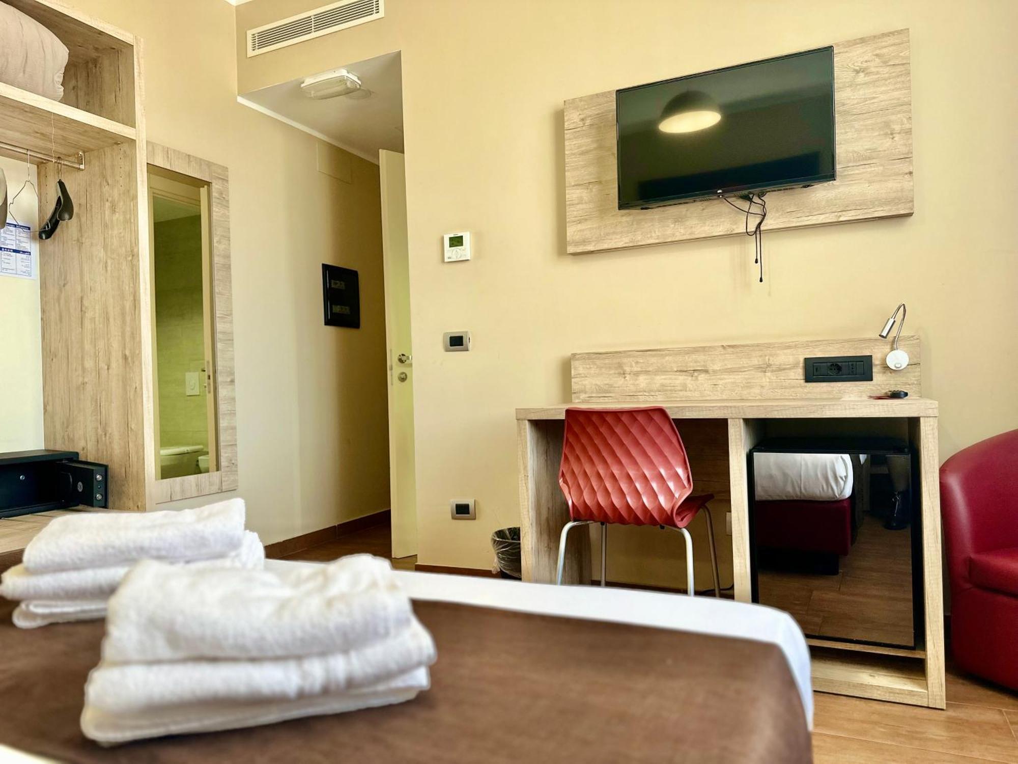 Hotel Giacosa Милан Экстерьер фото
