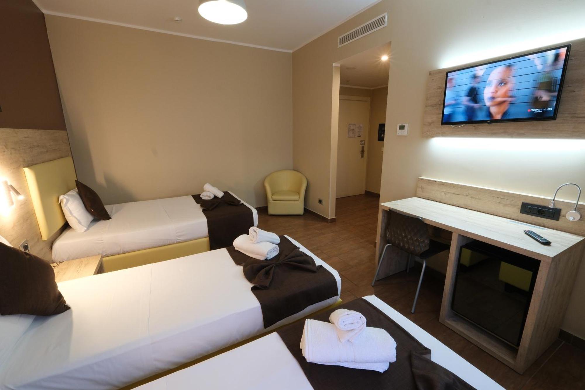 Hotel Giacosa Милан Экстерьер фото