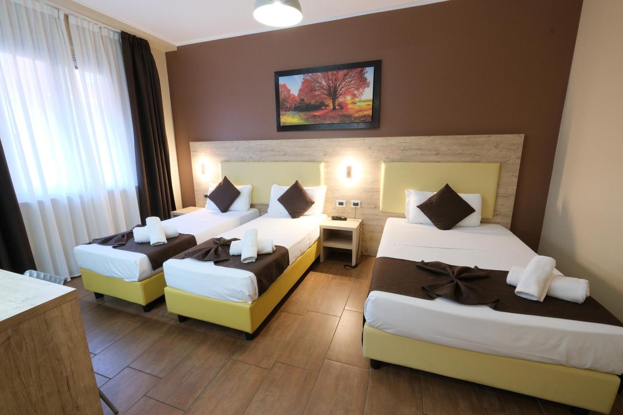 Hotel Giacosa Милан Экстерьер фото