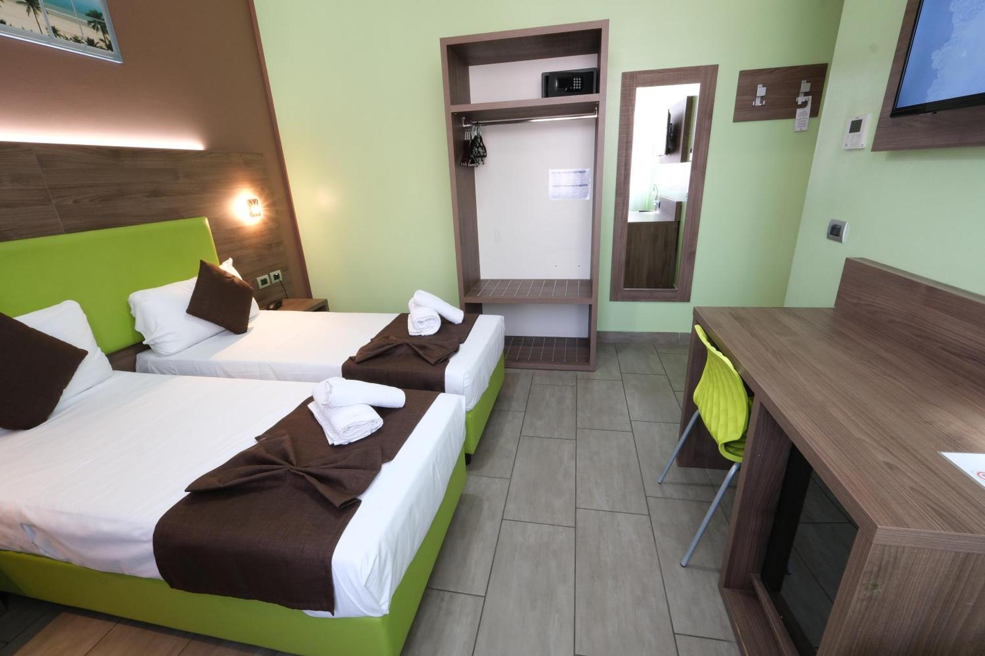 Hotel Giacosa Милан Экстерьер фото